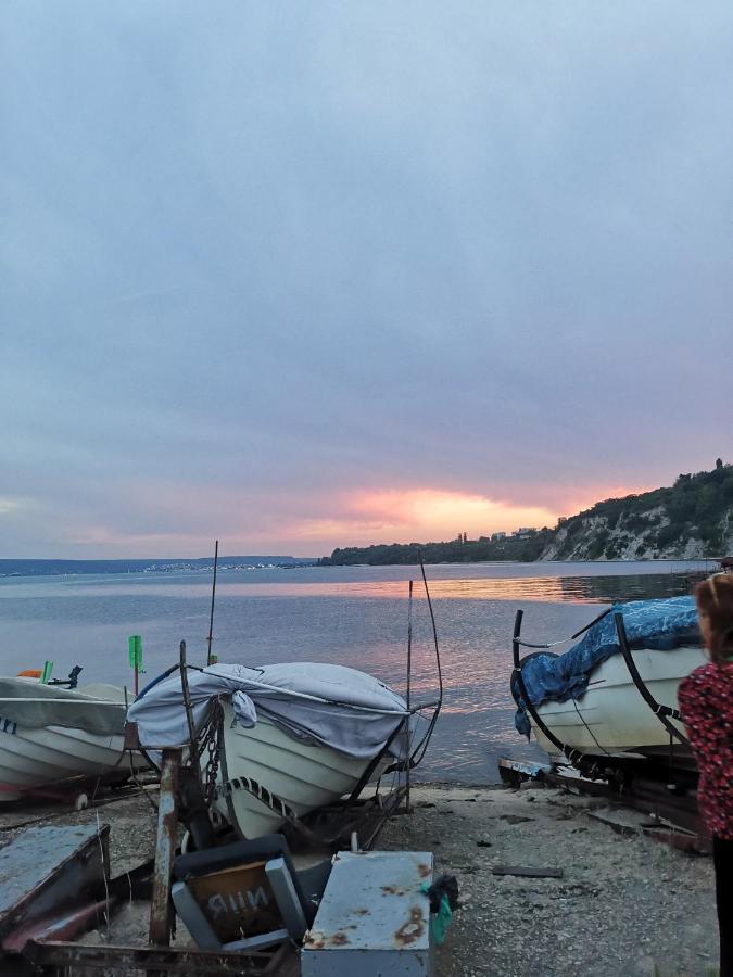 Luxury Apartment Amalfi 300 M From The Beach Varna ภายนอก รูปภาพ