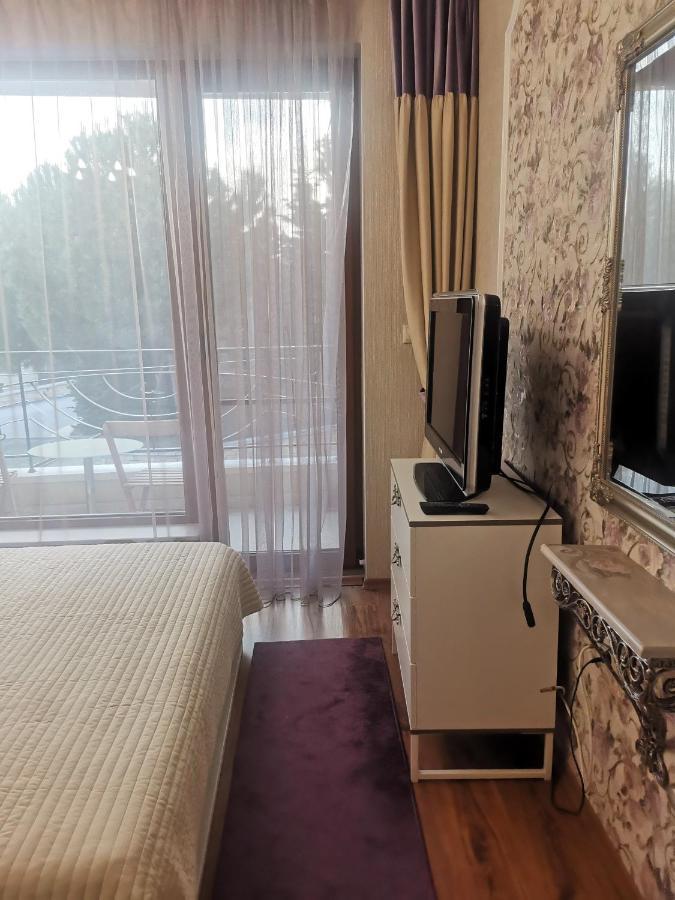 Luxury Apartment Amalfi 300 M From The Beach Varna ภายนอก รูปภาพ